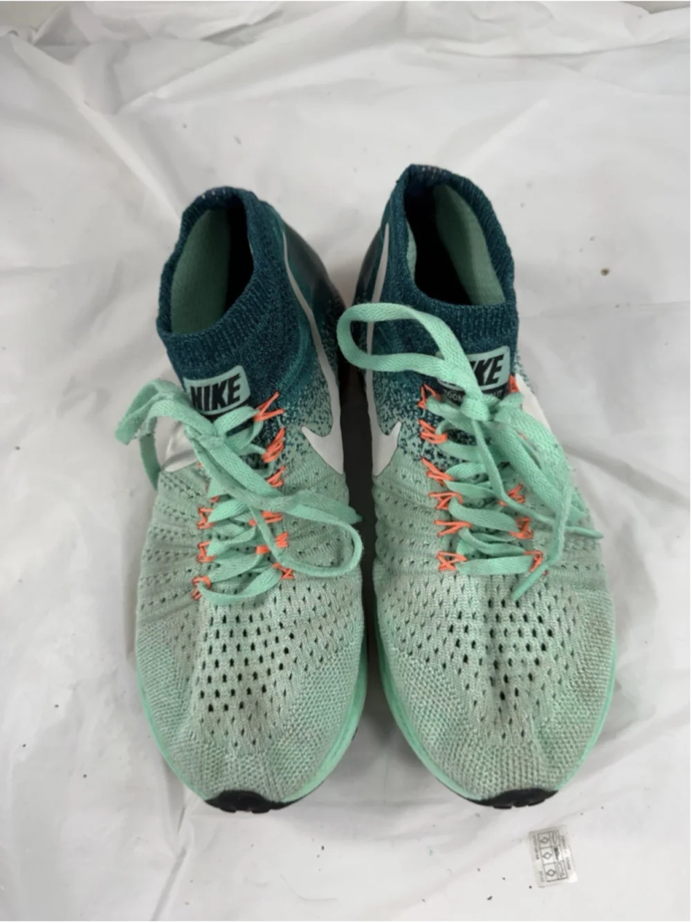Nike LunarEpic Flyknit H2O Repel Shield Green Running Shoes 849665-300 Women 7